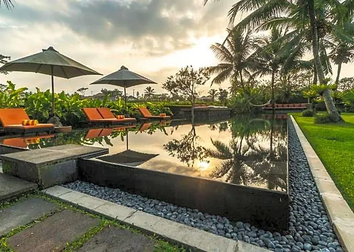 Peaceful 3 Bedroom Private Rice Field View Zn19 Villa