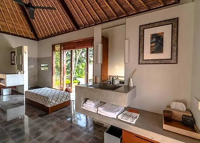Peaceful 3 Bedroom Private Rice Field View Zn19 *